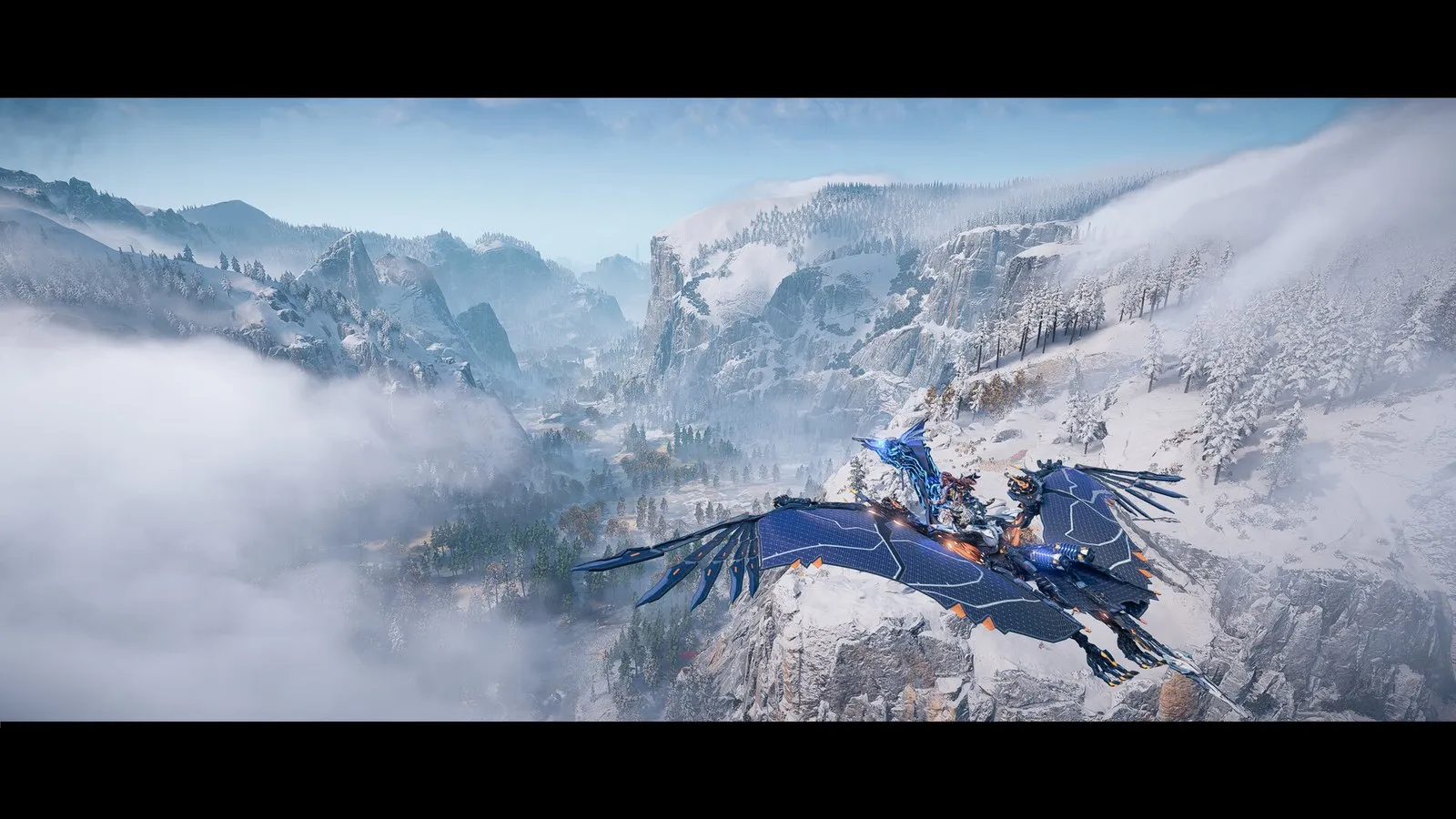 Aloy sobrevuela montañas nevadas a lomos de una máquina voladora en Horizon Forbidden West